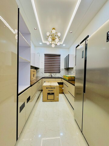 Building Lobby in 3 BHK Villa at High Ground – for Sale