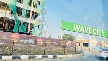  Shop – Exterior View View at SKA Arcadia, Wave City - for Sale