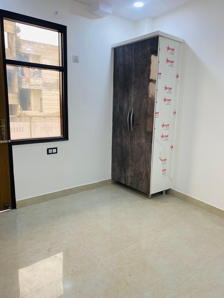 Room, burari 2 Bedroom 750 Sq.Ft. Builder Floor In Burari Delhi 8296677
