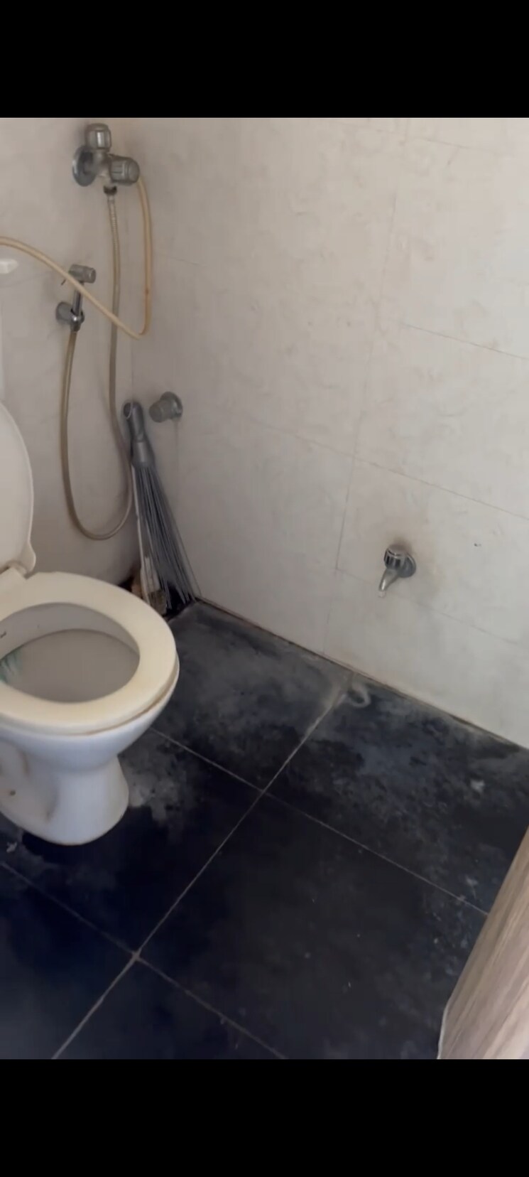 Bathroom, acme-ozone 2 Bedroom 1001 Sq.Ft. Apartment In Manpada Thane 8296791