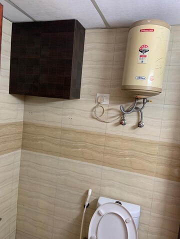 Bathroom in 2.5 BHK Apartment at Supertech Ecociti, Sector 137 – for Rent