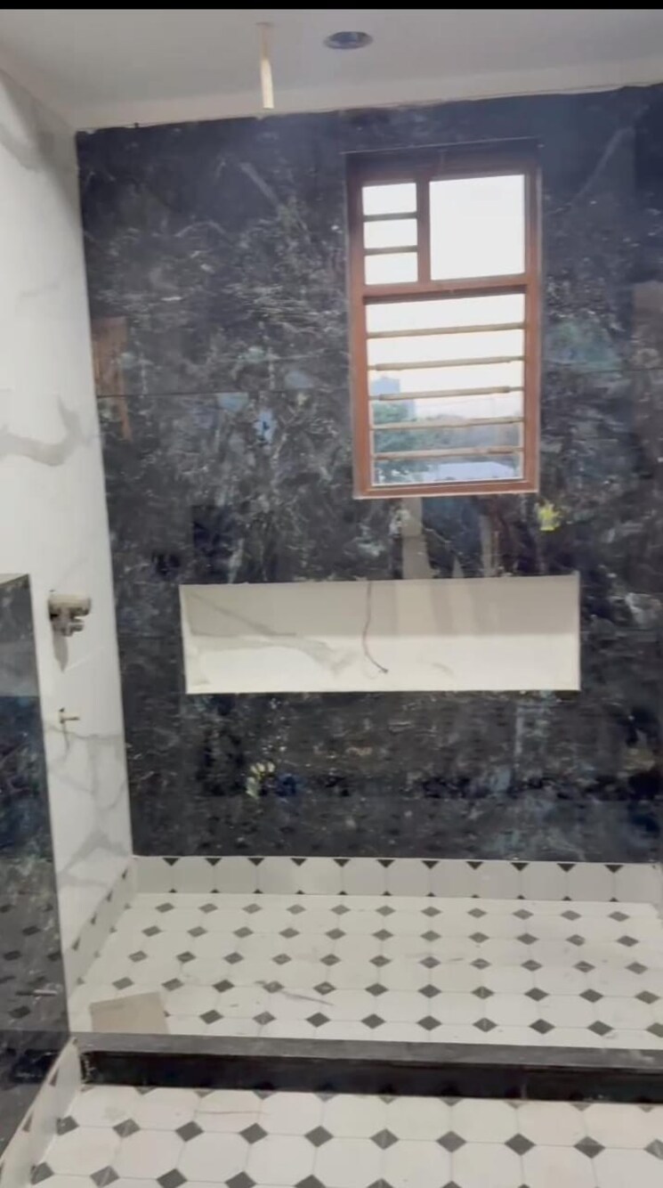 Bathroom, tdi-the-retreat 4 Bedroom 500 Sq.Ft. Builder Floor In Sector 89 Faridabad 8296861