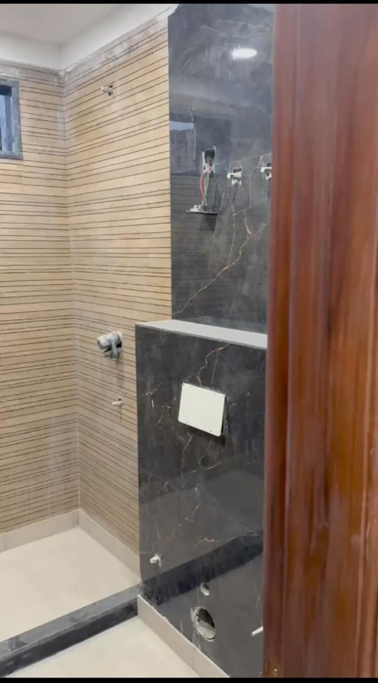 Bathroom, tdi-the-retreat 4 Bedroom 500 Sq.Ft. Builder Floor In Sector 89 Faridabad 8296861