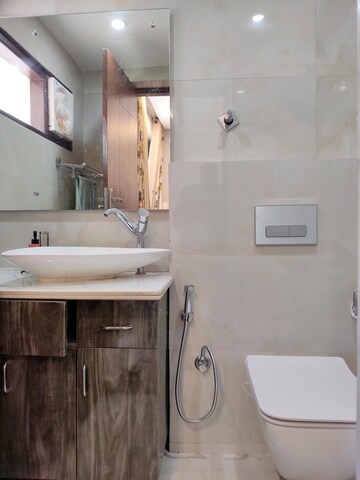 Bathroom in 3 BHK Apartment at Ardee City, Sector 52 – for Rent