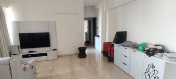 Living Room in 2.5 BHK Apartment at Microtek Greenburg, Sector 86 – for Rent
