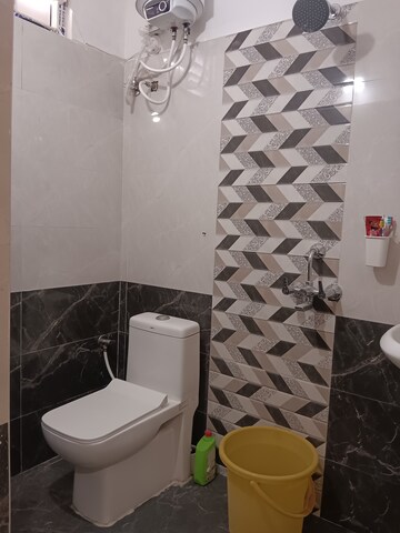 Attached Bathroom in 2 BHK Apartment at Madhapur – for Rent
