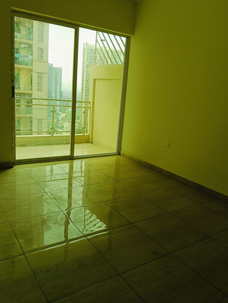 Room, gaur-saundaryam 3 Bedroom 1930 Sq.Ft. Apartment In Tech Zone 4 Greater Noida Greater Noida 8296933