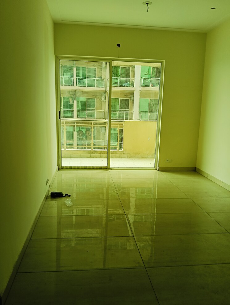 Room, gaur-saundaryam 3 Bedroom 1930 Sq.Ft. Apartment In Tech Zone 4 Greater Noida Greater Noida 8296933
