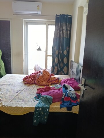 Bedroom in 3 BHK Apartment at La Residentia, Tech Zone 4 Greater Noida – for Rent