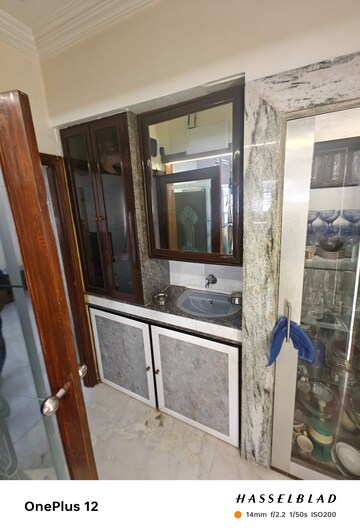 Master Bedroom in 2 BHK Apartment at Juhu Versova Link Road – for Rent