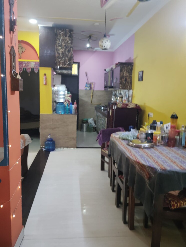 Bedroom, rwa-apartments-sector-39 6 Bedroom 162 Sq.Mt. Independent House In Sector 39 Noida 8296995