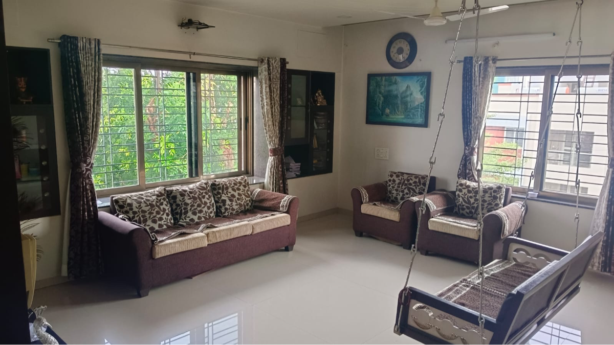 3 BHK 1300 Sq.Ft. Apartment in Om Shanti Apartment