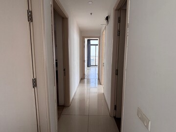 Building Lobby in 4 BHK Apartment at Ireo Skyon, Sector 60 – for Rent