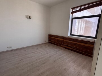 Bedroom in 4 BHK Apartment at Ireo Skyon, Sector 60 – for Rent