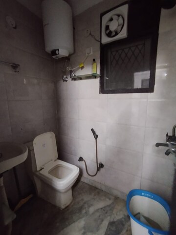 Bathroom in 2 BHK Builder Floor at Mahavir Enclave 1 – for Sale