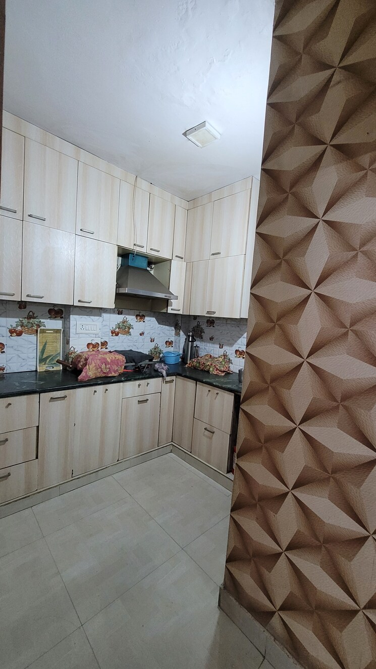 Kitchen, dilshad garden 2 Bedroom 780 Sq.Ft. Builder Floor In Dilshad Garden Delhi 8297099