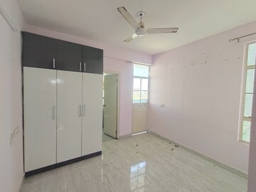 2 BHK Apartment For Rent in Signature Solera Apartment, Sector 107