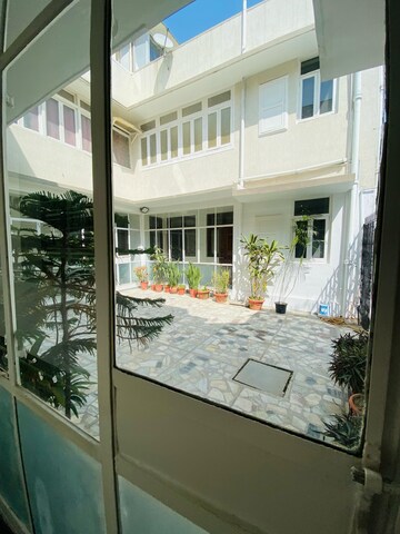 3 BHK Builder Floor For Rent in Jor Bagh Delhi  8297162