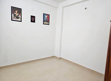 Room in 2 BHK Builder Floor at Saket – for Rent