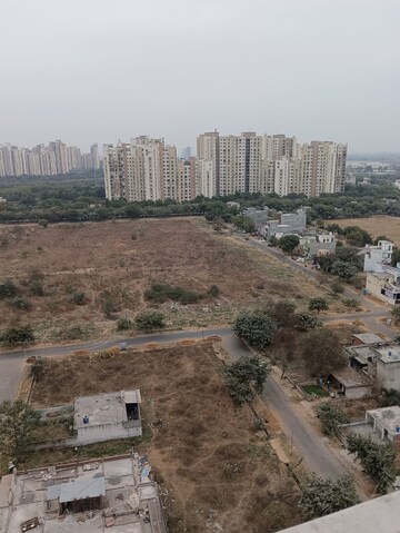 Plot Area in 2 BHK Apartment at Migsun Ultimo, Omicron Iii Greater Noida – for Sale