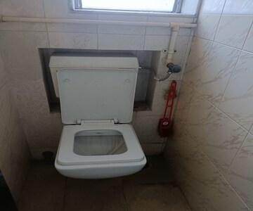 Bathroom in 1 BHK Apartment at Dadar East – for Rent
