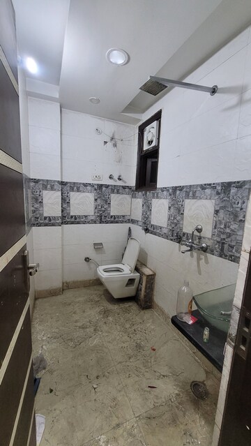 Kitchen in 3 BHK Builder Floor at Dilshad Colony – for Sale