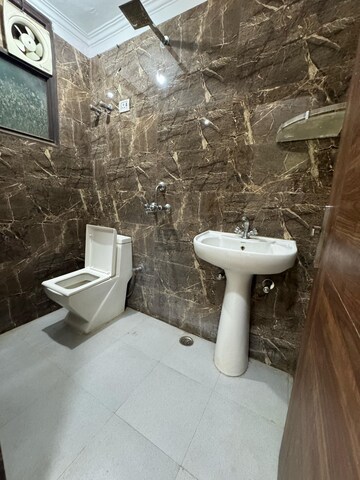 Bathroom in 1 BHK Builder Floor at Chattarpur – for Rent
