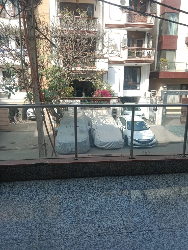 Balcony, govindpuri 2 Bedroom 800 Sq.Ft. Builder Floor In Govindpuri Delhi 8297393