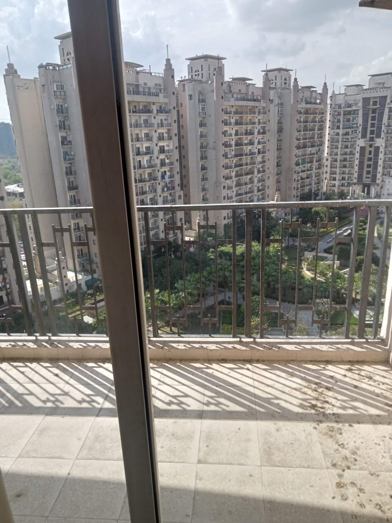 3.5 BHK + Servant Room Apartment For Sale in ATS Greens Paradiso Villas