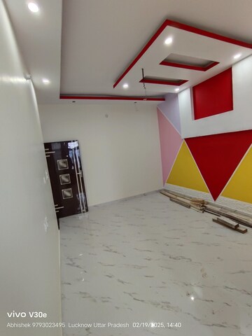 Master Bedroom in 3 BHK Independent House at Jankipuram Extension – for Sale