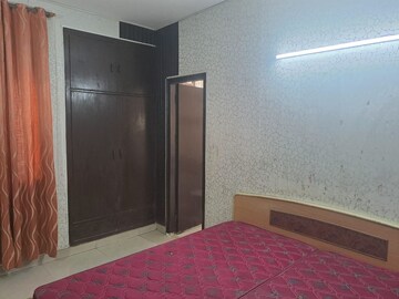 Master Bedroom in 4 BHK Builder Floor at Ardee City, Sector 52 – for Rent
