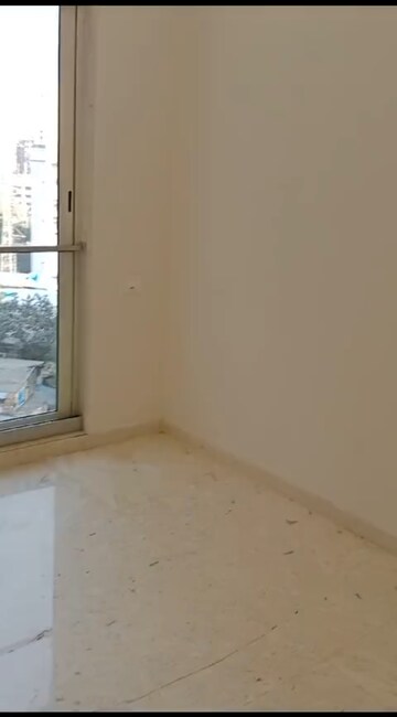Room in 2.5 BHK Apartment at Ekta World Tripolis, Goregaon West – for Rent