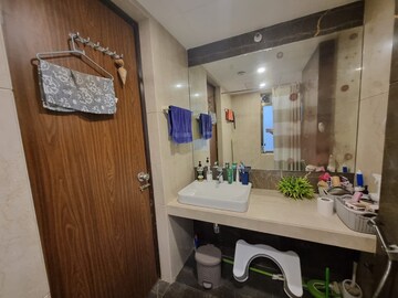 Master Bedroom in 2 BHK Apartment at Lodha Eternis, Andheri East – for Rent