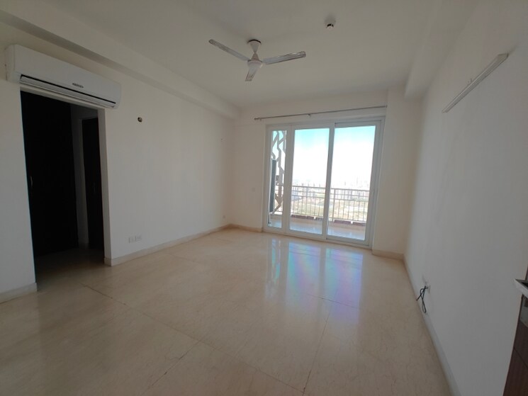 Room, puri-emerald-bay 3 Bedroom 2450 Sq.Ft. Apartment In Sector 104 Gurgaon 8297538