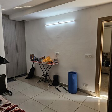 Team Area in 3 BHK Builder Floor at Ansal Sushant Lok I, Sector 43 – for Rent