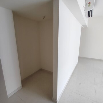 Building Lobby in 3 BHK Apartment at Lodha Amara, Sandoz Baug – for Rent