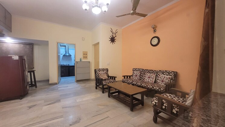 Living Room, shipra-suncity 2 Bedroom 960 Sq.Ft. Apartment In Vaibhav Khand Ghaziabad 8297592