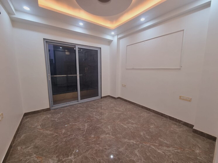 Room, sector 49 3 Bedroom 153 Sq.Yd. Builder Floor In Sector 49 Faridabad 8297594