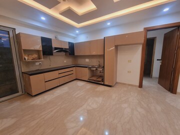 Room in 3 BHK Builder Floor at Sector 49 – for Sale