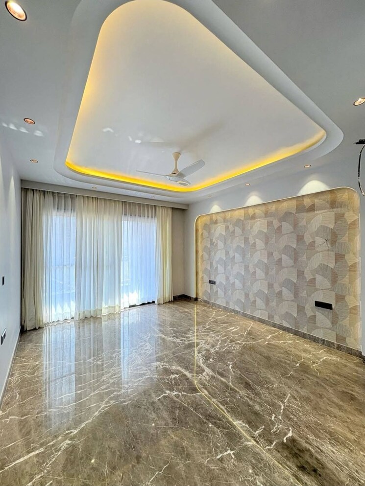 undefined, vatika-city 4 Bedroom 2000 Sq.Ft. Builder Floor In Sector 49 Gurgaon 8297669