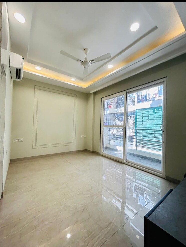 Room, ardee-city 4 Bedroom 2000 Sq.Ft. Builder Floor In Sector 52 Gurgaon 8298000