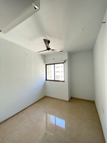 Bedroom in 2.5 BHK Apartment at Lodha Palava Downtown Dombivli East, Dombivli East – for Rent