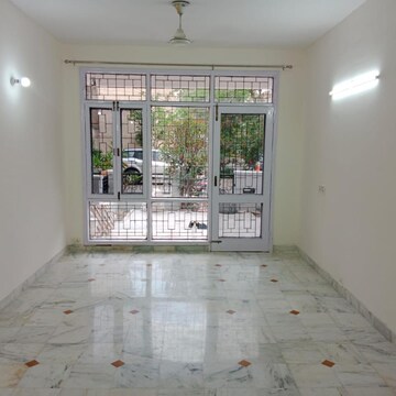 Room in 2 BHK Villa at Sector 49 – for Rent