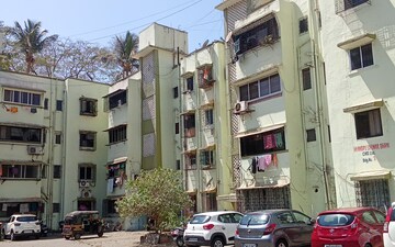 1 BHK Apartment For Rent in Mandpeshwar Dham CHS, Ic Colony
