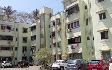 2 BHK Apartment For Rent in Mandpeshwar Dham CHS, Ic Colony
