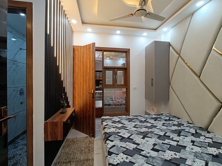 Bedroom, uttam nagar west 1 Bedroom 42 Sq.Yd. Builder Floor In Uttam Nagar West Delhi 8297870