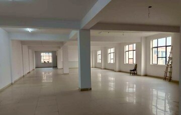  Office Space For Rent in Malad West