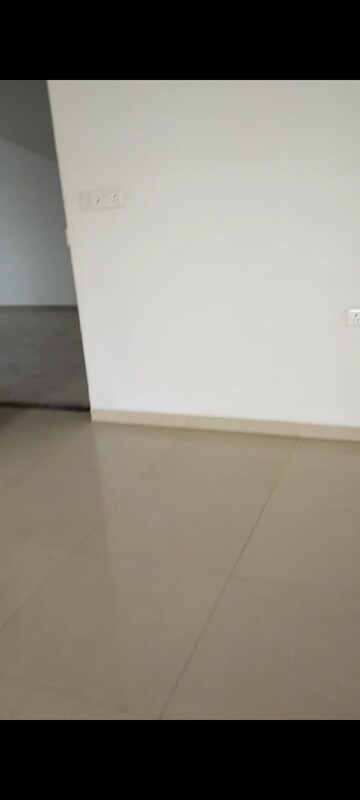 Room in 1.5 BHK Apartment at Rama Metro Life Optima, Tathawade – for Rent