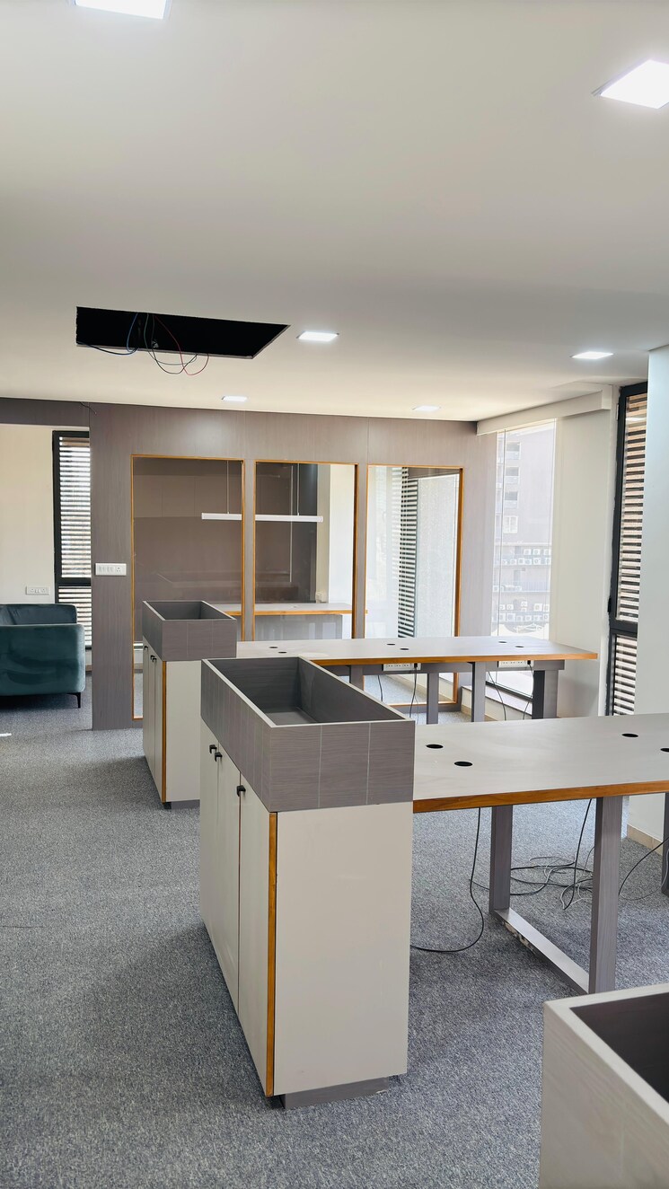 Team Area, ambli road Commercial Office Space 1723 Sq.Ft. In Ambli Road Ahmedabad 8298092