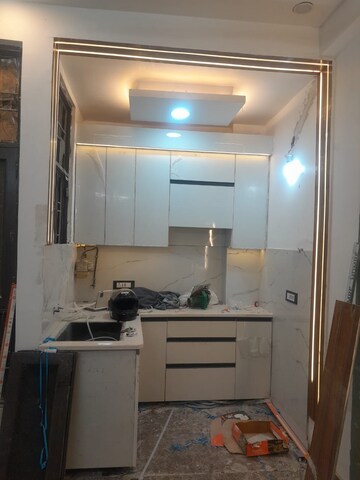 Kitchen in 2 BHK Builder Floor at Niti Khand – for Rent